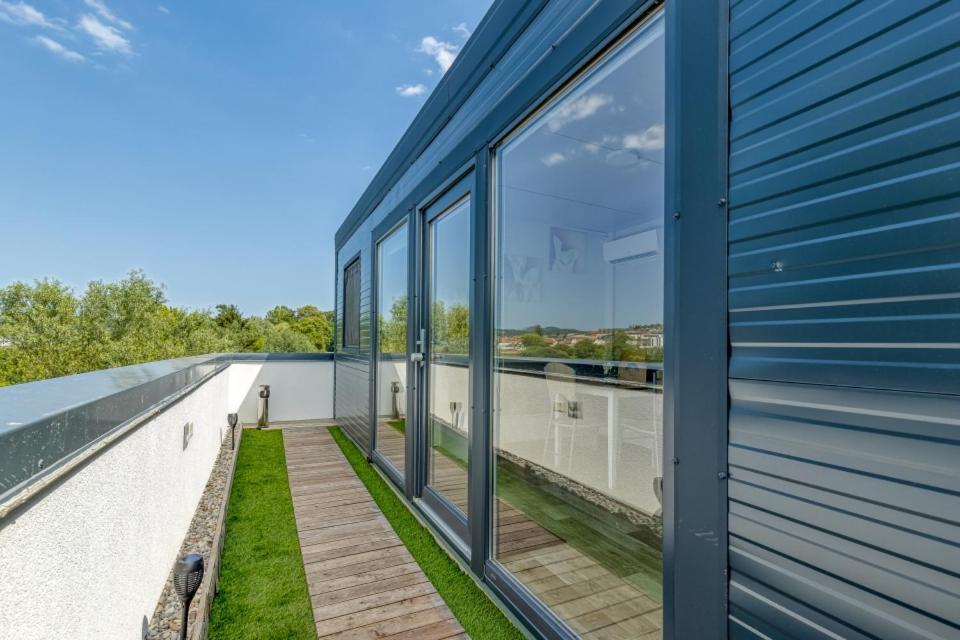 Roof Apartment Art-Pe Trebnje Eksteriør bilde